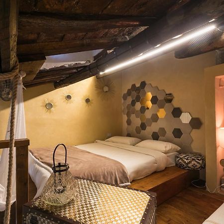 Opera Suites - Le Mille E Una Notte Calcata Exterior photo